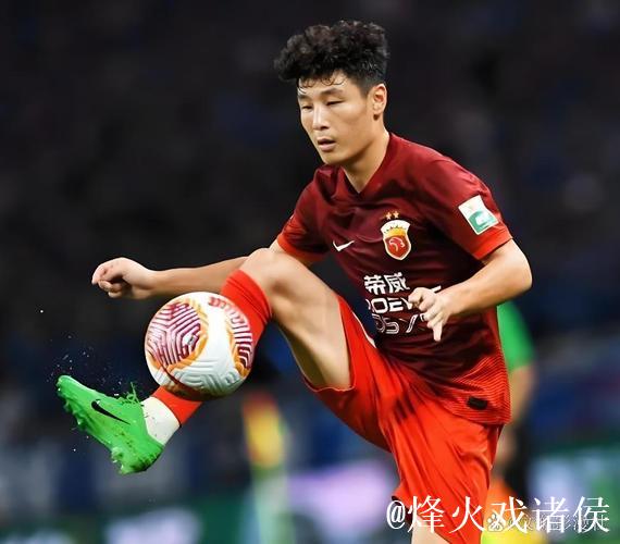 武磊张琳芃巴尔加斯破门 上海海港3-1战胜河南队 武磊张琳芃巴尔加斯破门 上海海港3-1战胜河南队