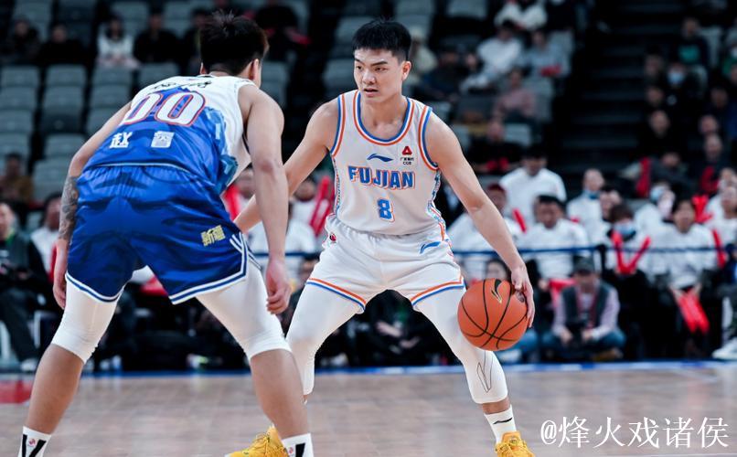 林崴15分同曦不敌首钢 黎伊扬18+6福建负上海