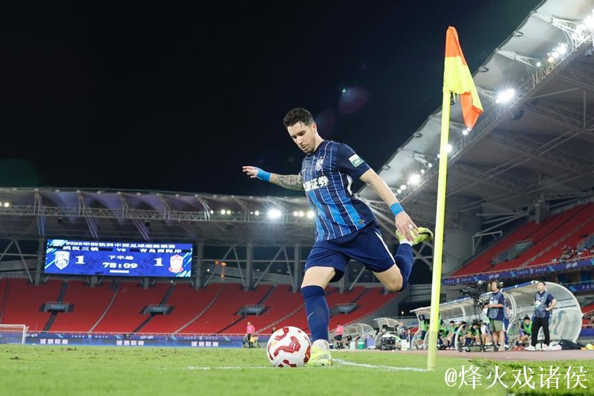 京连球市火爆 一天两度刷上座纪录 中超也有落寞球队 京连球市火爆 一天两度刷上座纪录 中超也有落寞球队