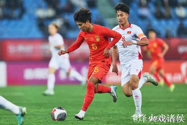 熊猫杯-蒯纪闻险些破门 中国U22男足战平对手 熊猫杯-蒯纪闻险些破门 中国U22男足战平对手